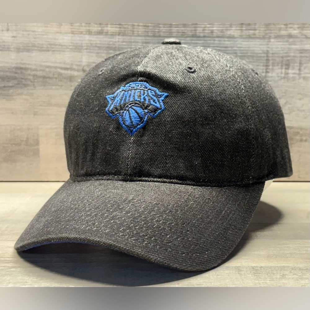 New York Knicks Black & Blue Baseball Cap